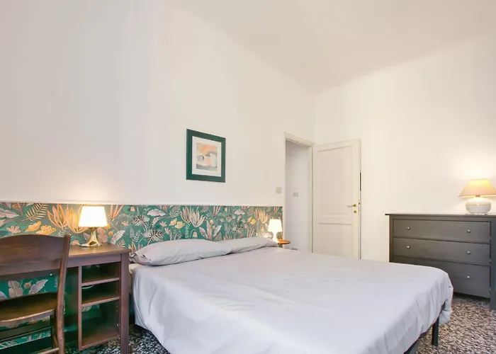 Happygenoa Apartman *