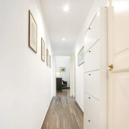 Happygenoa Apartman *