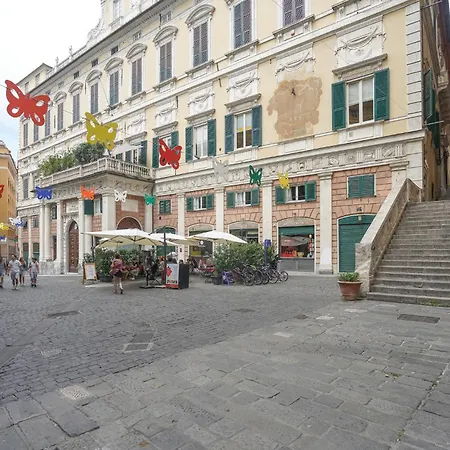 Happygenoa Apartman